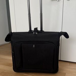 Elegant Black Rolling Travel Bag